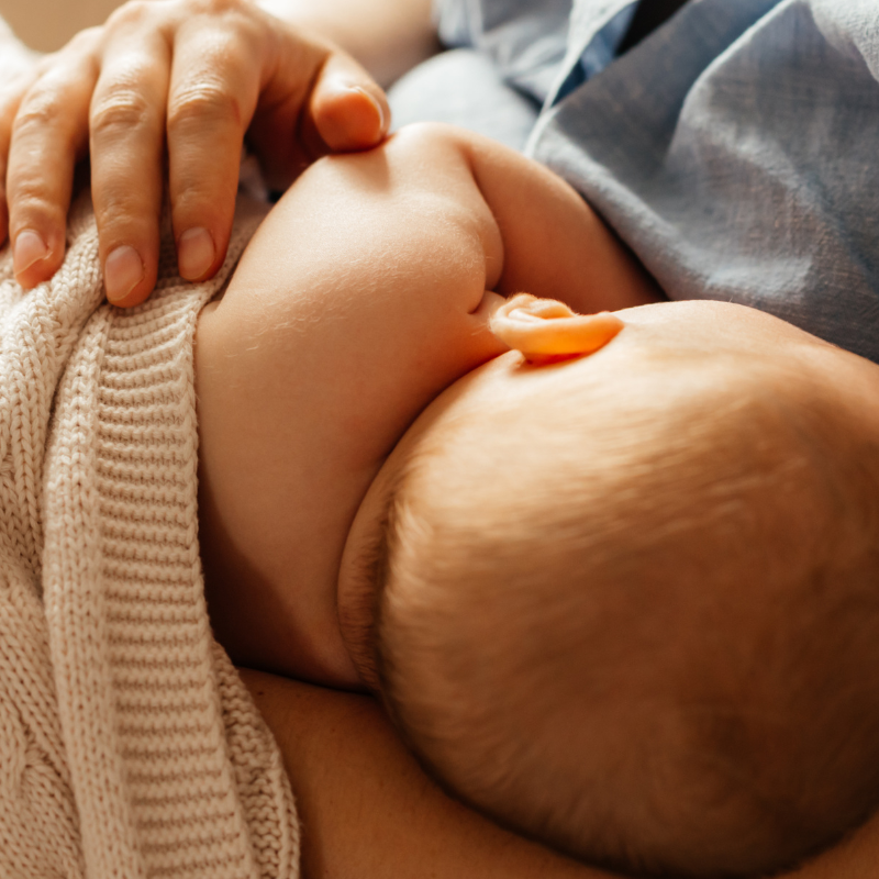 How the Natural Breastfeeding Position Inspired the Babaloo Baby-Led Bottle