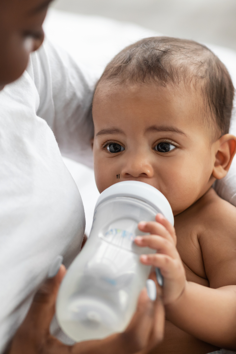 5 Common Traditional Bottle-Feeding Challenges and How Babaloo Solves Them